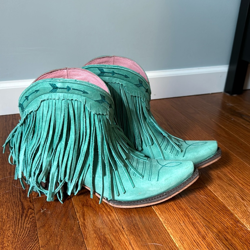 Junk Gypsy Turquoise Fringe Ankle Western Booties Size 9